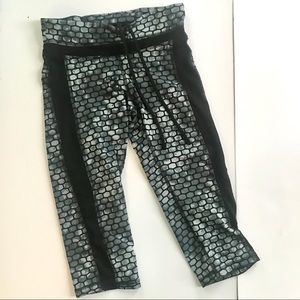 Champion athletic capri active wear leggings XS
